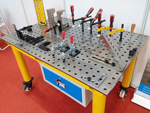 三维柔性焊接夹具